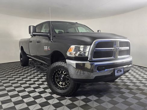 Used 2018 RAM 3500 Tradesman w/ Chrome Appearance Group image 2
