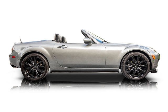 Used 2008 MAZDA MX-5 Miata Grand Touring w/ Premium Pkg RWD image 2
