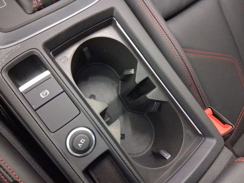 Used 2025 Audi Q3 2.0T Premium Plus w/ Premium Plus Package image 27