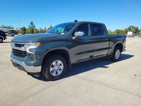 Certified 2025 Chevrolet Silverado 1500 LT image 2