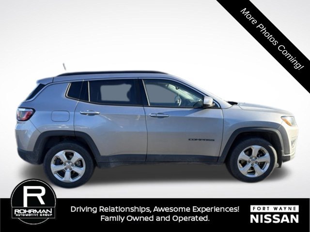 Used 2018 Jeep Compass Latitude w/ Popular Equipment Group AWD/4WD image 6