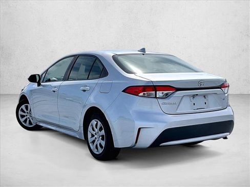 Used 2021 Toyota Corolla LE FWD image 13