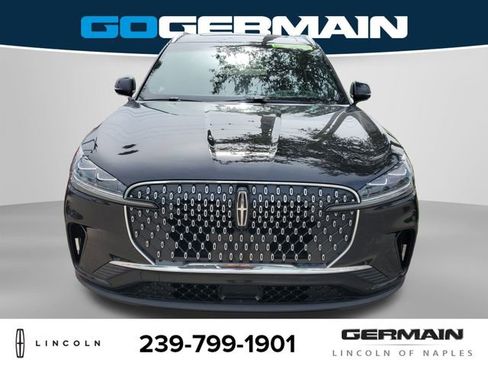 New 2025 Lincoln Aviator Reserve w/ Equipment Group 201A image 3