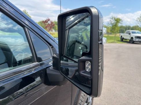Used 2022 GMC Sierra 2500 AT4 w/ AT4 Premium Plus Package AWD/4WD image 7