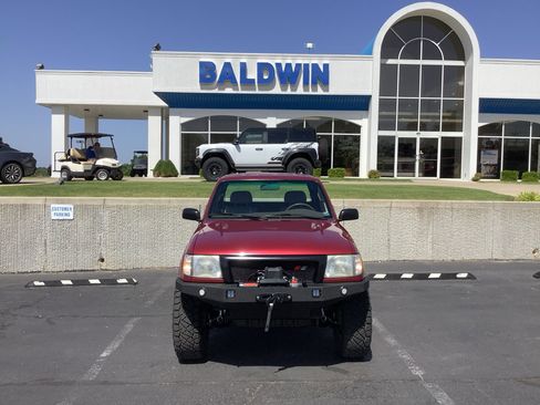 Used 1999 Toyota Tacoma 4x4 Xtracab V6 image 2