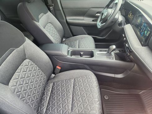 New 2026 Nissan Kicks SV FWD image 13