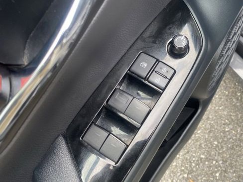 Used 2020 Toyota Prius Prime XLE image 13