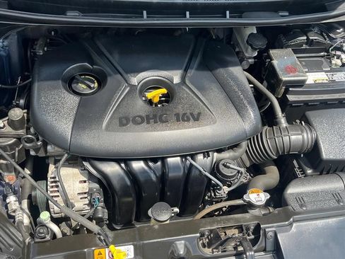 Used 2013 Hyundai Elantra GLS FWD image 33