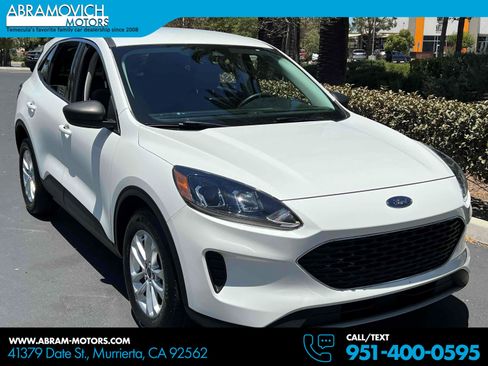Used 2022 Ford Escape SE FWD image 1