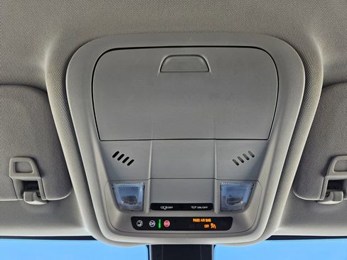 Used 2024 Chevrolet Equinox LT image 21