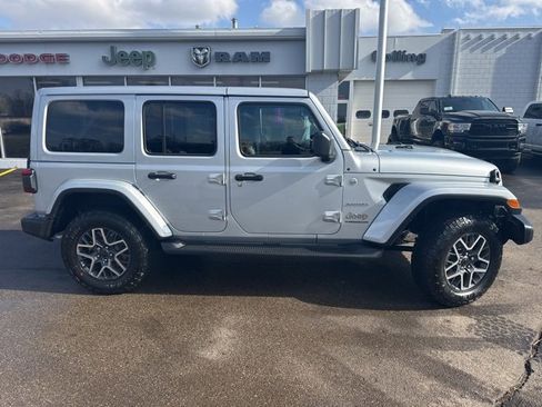 Certified 2024 Jeep Wrangler Sahara w/ Technology Group image 2