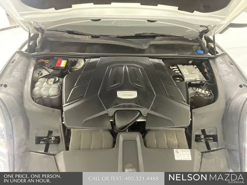 Used 2019 Porsche Cayenne AWD/4WD image 48
