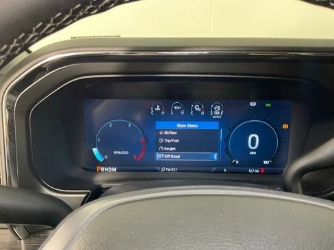 New 2025 Ford F250 Lariat w/ Chrome Package image 25