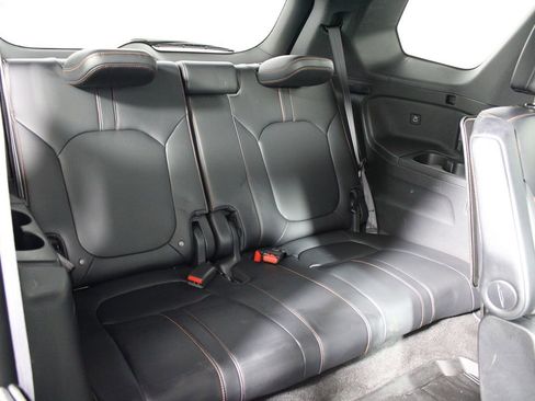 Used 2023 Honda Pilot TrailSport image 38