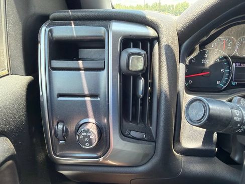 Used 2017 Chevrolet Silverado 1500 LT w/ All Star Edition RWD image 12
