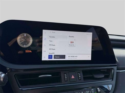 Certified 2024 Lexus ES 350 w/ Premium Package image 33