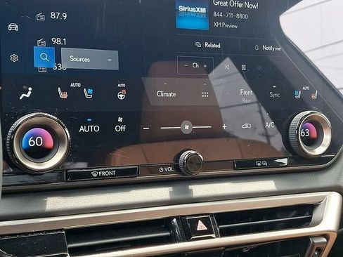 Certified 2025 Lexus RX 350 Premium AWD/4WD image 17