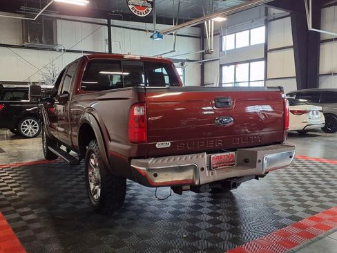 Used 2016 Ford F250 Lariat w/ Chrome Package image 4