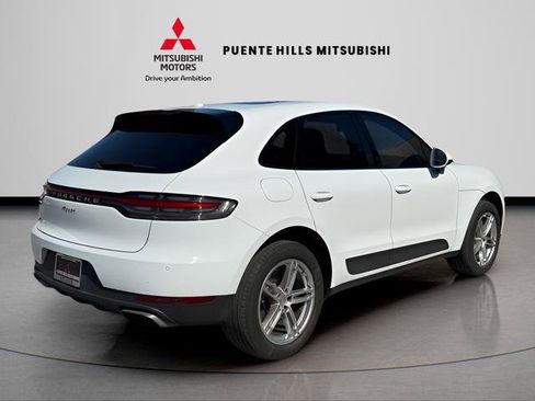 Used 2021 Porsche Macan image 5