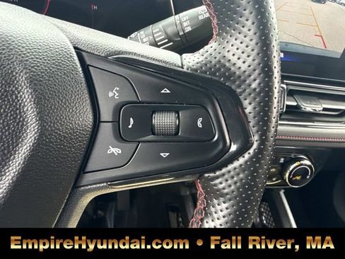 Used 2024 Chevrolet TrailBlazer RS FWD image 29