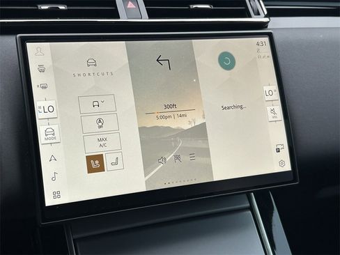 Used 2025 Land Rover Range Rover Velar S image 32