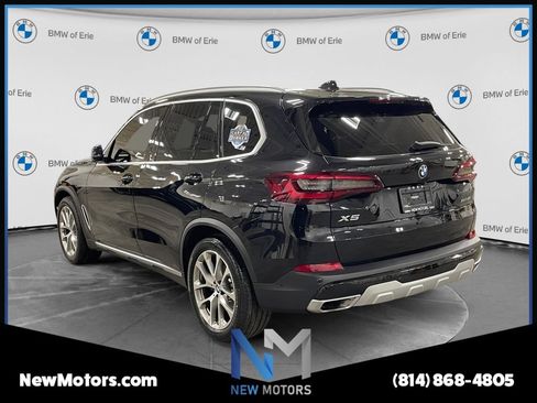 Certified 2021 BMW X5 xDrive40i AWD/4WD image 3