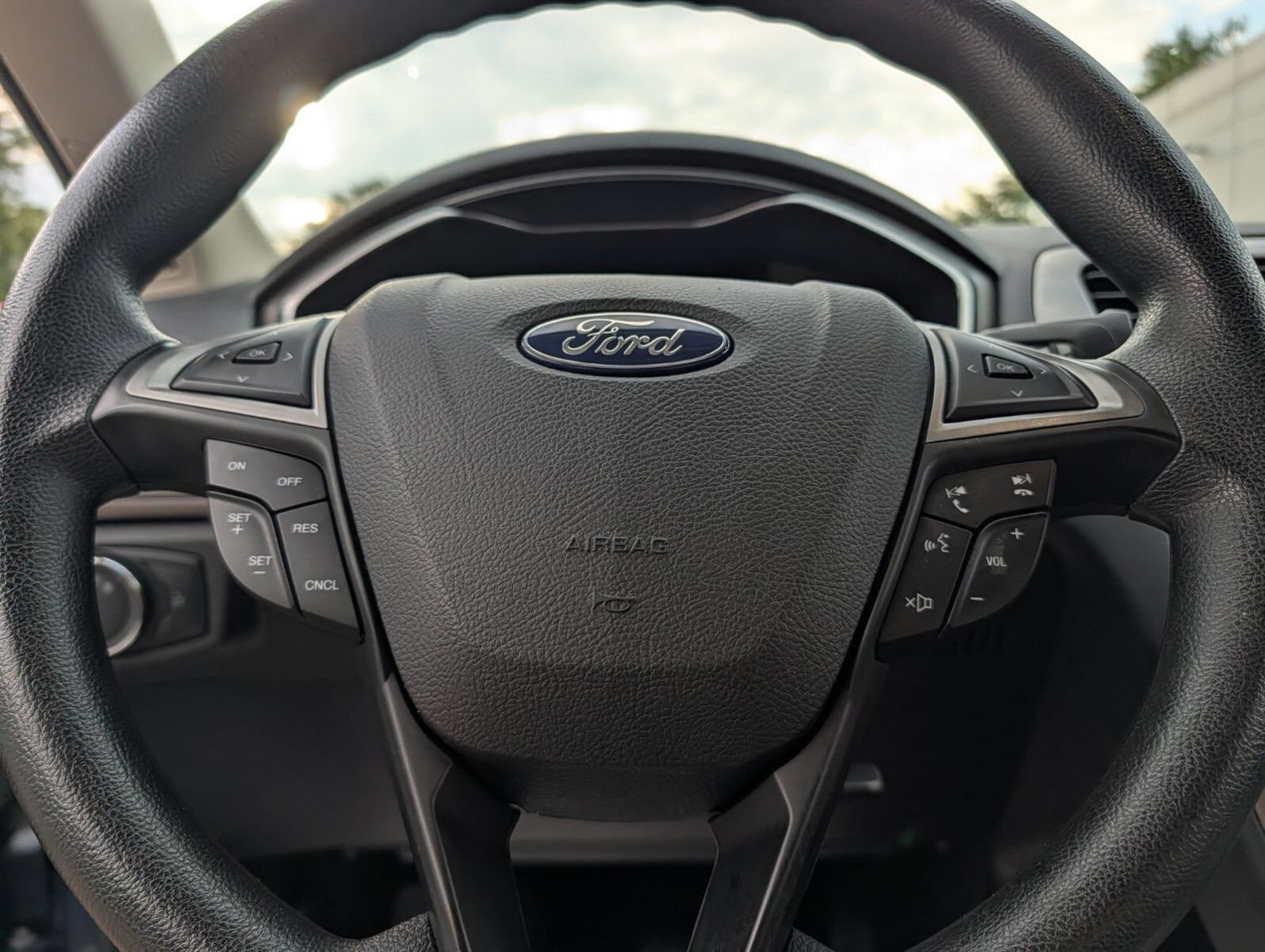 Used 2018 Ford Fusion S FWD image 25