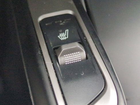 Used 2023 Kia Sorento EX image 23