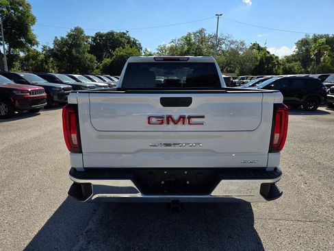 Used 2025 GMC Sierra 1500 SLT AWD/4WD image 8