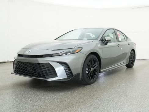New 2026 Toyota Camry SE image 32