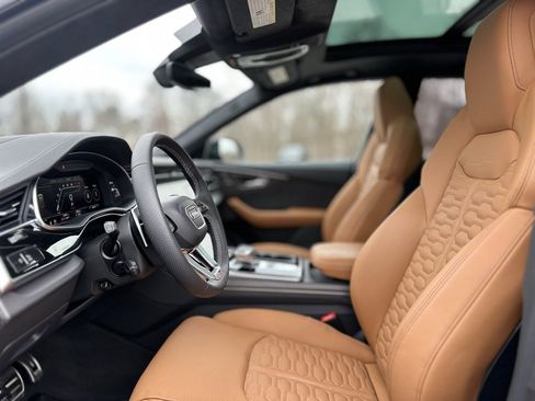 Used 2024 Audi RS Q8 image 13