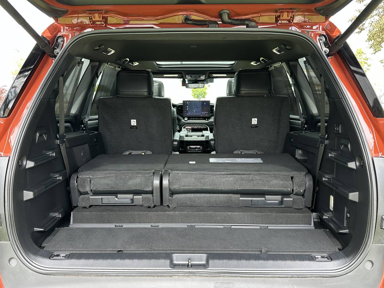 Used 2024 Toyota Sequoia TRD Pro AWD/4WD image 33