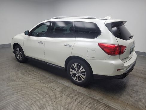 Used 2019 Nissan Pathfinder SV image 3