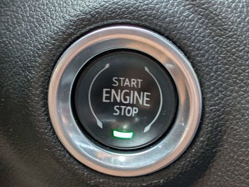 Used 2022 Chevrolet Silverado 1500 RST AWD/4WD image 28