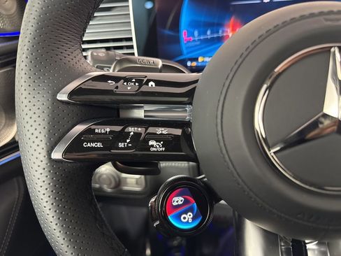 New 2026 Mercedes-Benz GLS 63 AMG 4MATIC image 32