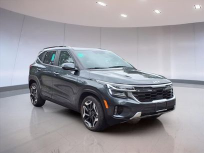 Used 2024 Kia Seltos SX w/ SX Sunroof Package