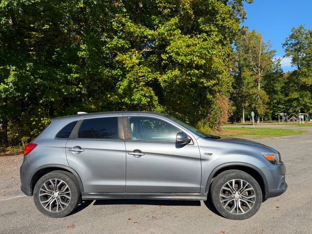 Used 2017 Mitsubishi Outlander Sport ES AWD/4WD image 5