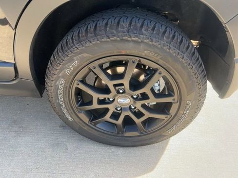 Used 2024 Subaru Crosstrek 2.5i Wilderness w/ Wilderness Package image 10