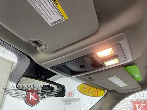 Used 2019 RAM 1500 Tradesman w/ Tradesman SXT Package image 18