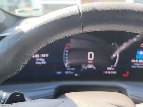 Certified 2025 Cadillac XT4 Premium Luxury FWD image 7