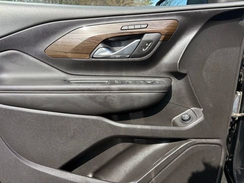 Used 2019 GMC Terrain Denali w/ Driver Alert Package II image 28