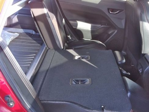 Used 2025 Subaru Crosstrek 2.5i Limited w/ Crosstrek Mirror Package image 32