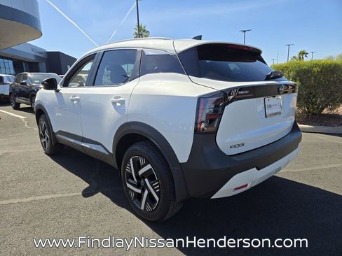 New 2026 Nissan Kicks SV image 3