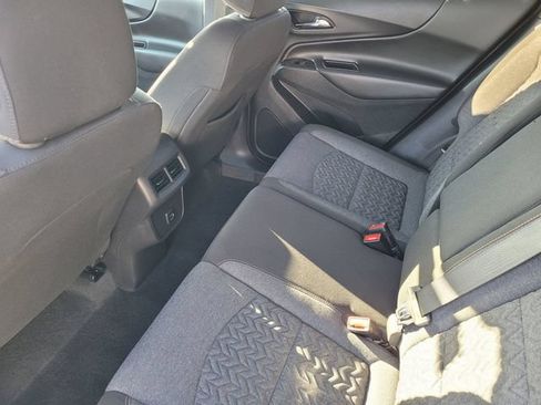 Used 2024 Chevrolet Equinox LT AWD/4WD image 11