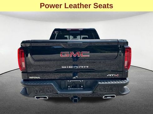 Certified 2024 GMC Sierra 1500 AT4 w/ AT4 Premium Package AWD/4WD image 11