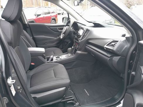 Used 2019 Subaru Forester image 36