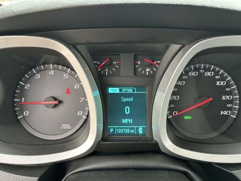 Used 2015 Chevrolet Equinox LT w/ Chrome Appearance Package image 12