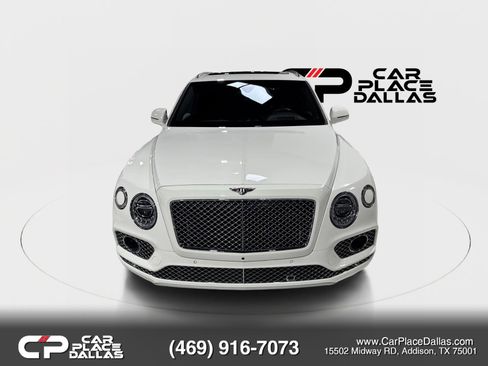 Used 2018 Bentley Bentayga AWD/4WD image 4