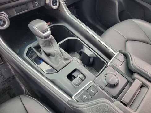 Used 2024 Toyota Grand Highlander FWD image 16