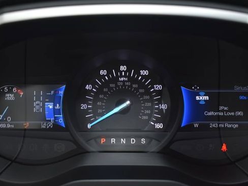 Used 2021 Ford Edge SEL w/ Cargo Accessory Package image 17